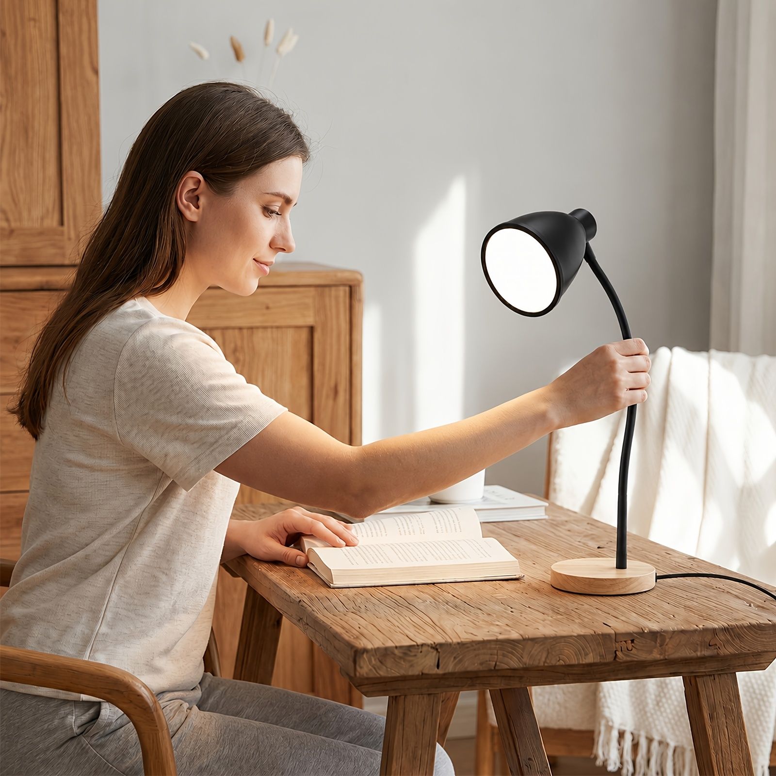 Lampu Meja CRI Tinggi 90+ 3000 - Home Cinema Glasses ulasan dan harga